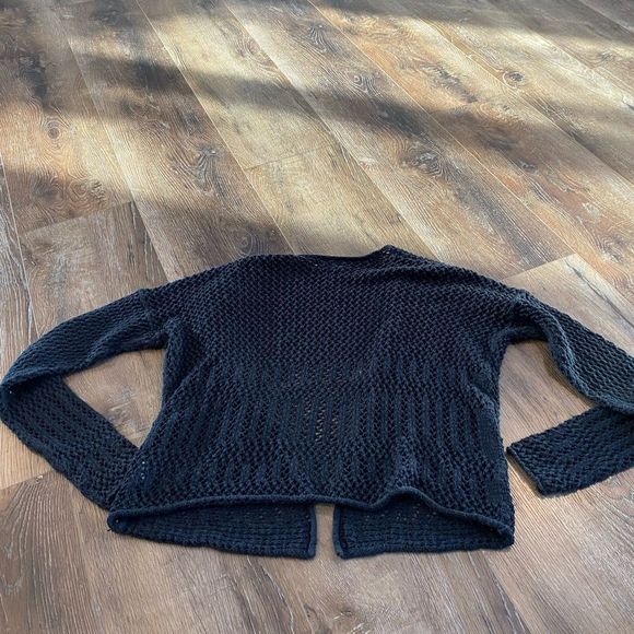 🍁50% Off Sale 🍁 Hollister Cardigan - Picture 3 of 4